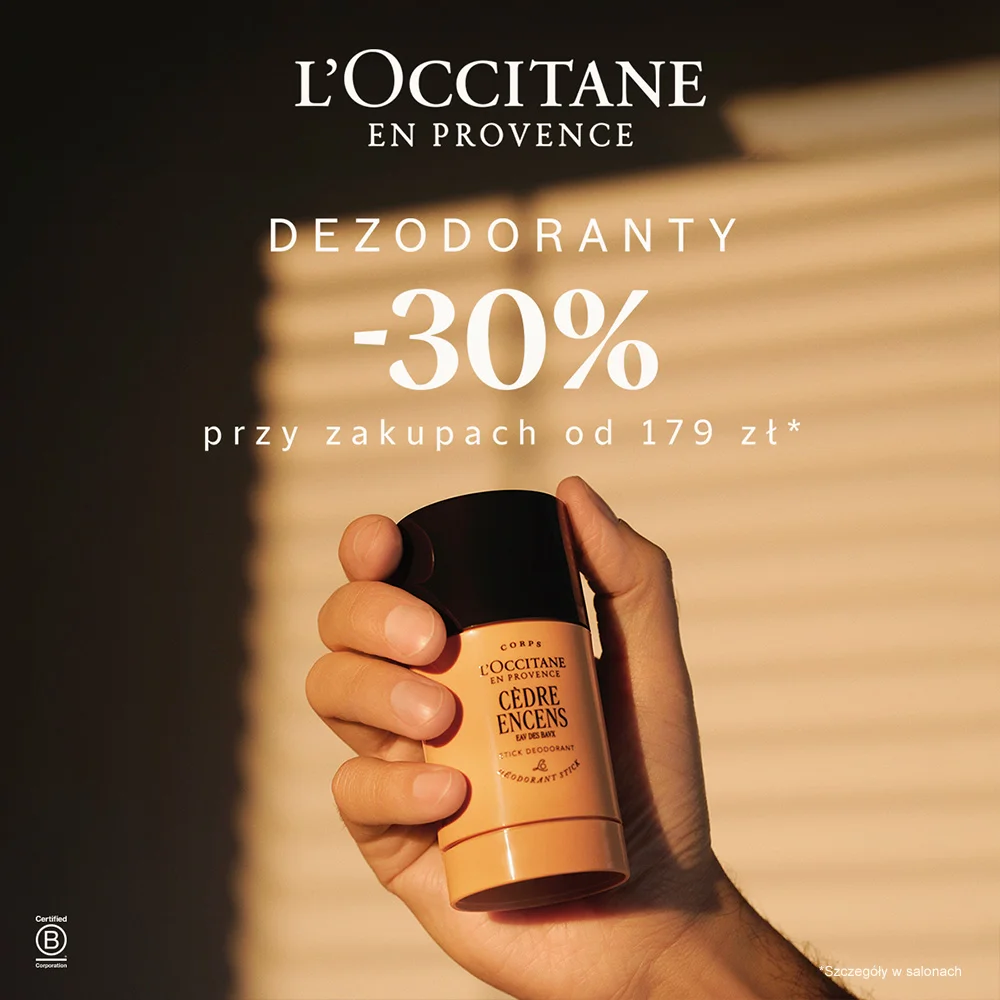 Kolorowe majtki na białym tle z promocją.