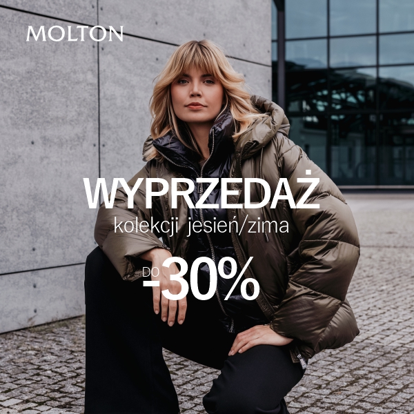 Kobieta w kurtce na wyprzedaży jesień/zima, Centrum Riviera.