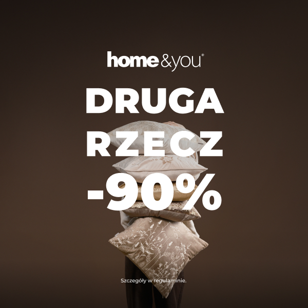 Stos poduszek z promocją -90% w Centrum Riviera.