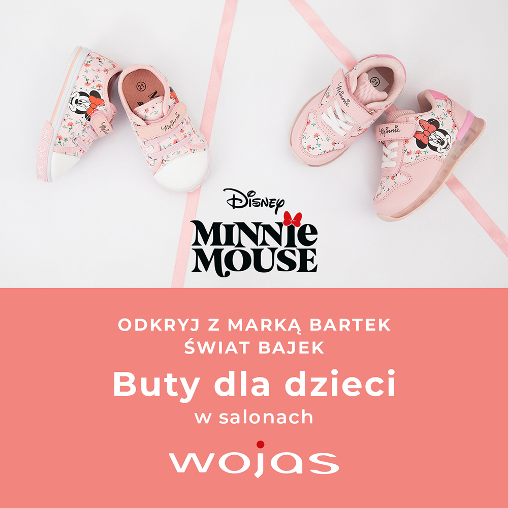 Różowe buty dziecięce z motywem Minnie Mouse.
