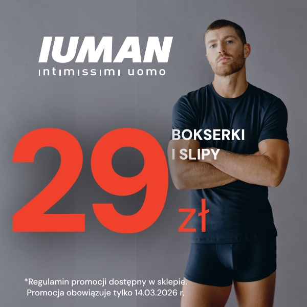Mężczyzna w bieliźnie IUMAN, promocja bokserki i slipy.